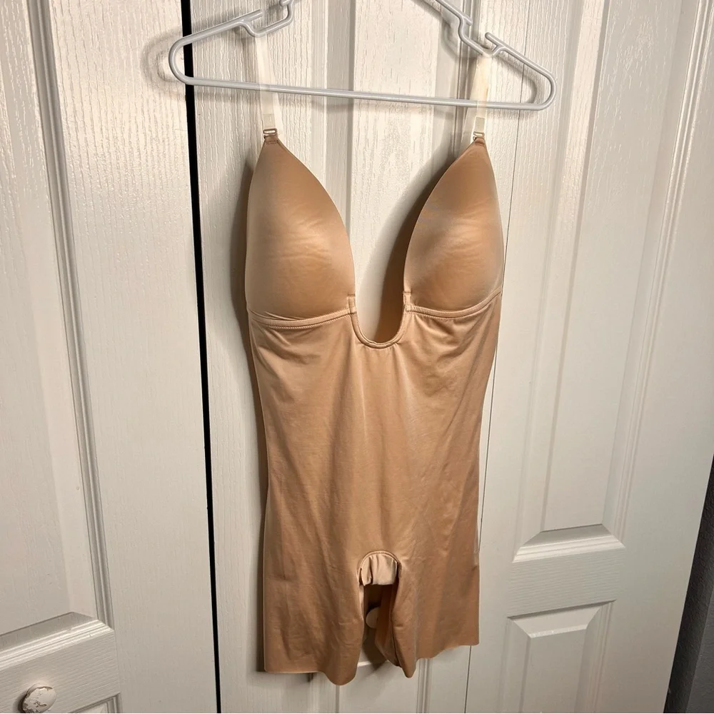 SPANX Women’s Suit Your Fancy Plunge Low-Back Mid-Thigh Bodysuit‎ Size XL NWOT